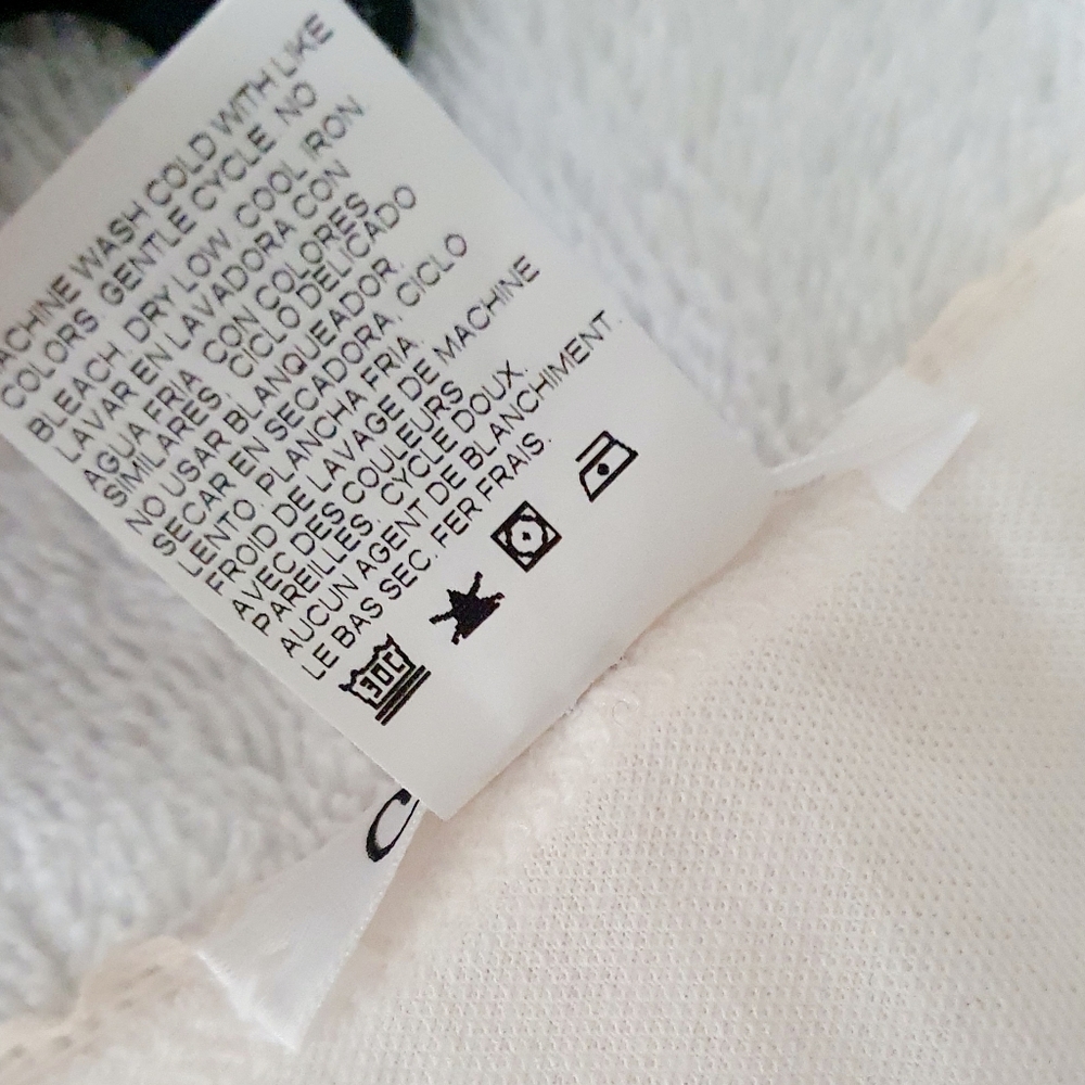 Cuddl Duds Women's Cream Short Sleeve V-Neck Tee - Picture 8 of 13